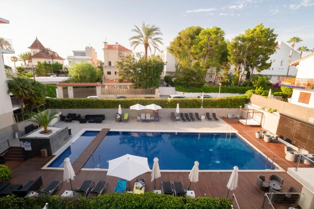 Hotel Ibersol Antemare Sitges Hotels for Gays Sitges Pool