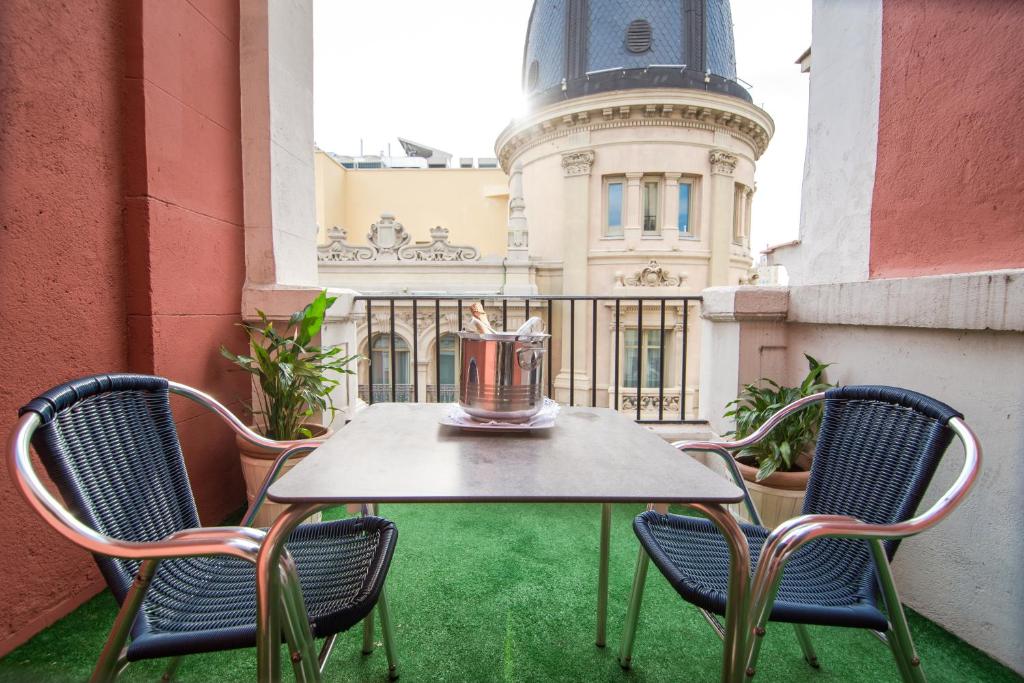 petit palace chueca madrid hotels for gays madrid terrace