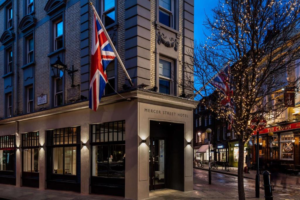 radisson blu edwardian mercer street hotel london hotels for gays london front