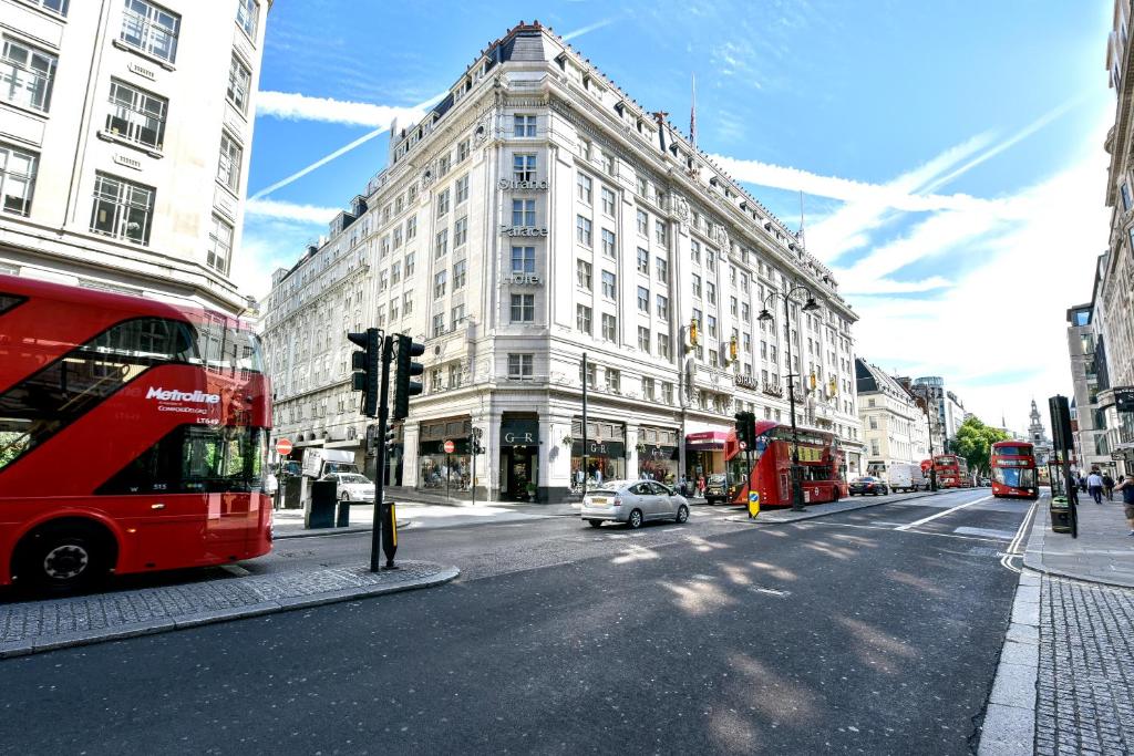 strand palace hotel london hotels for gays-london street