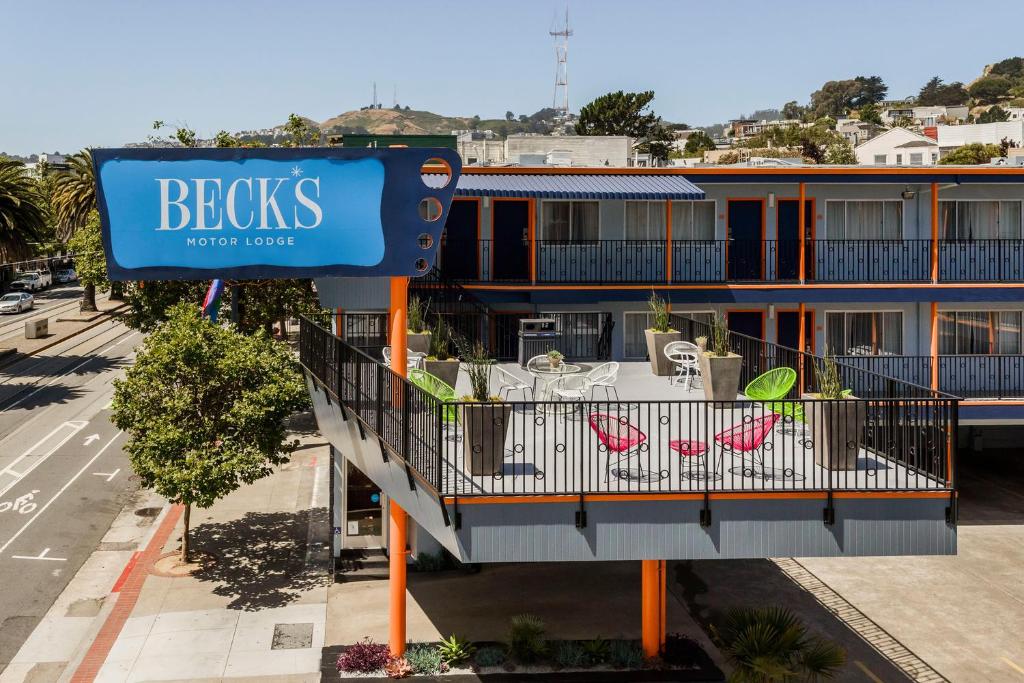 Beck's Motor Lodge San Francisco Hotels for Gays San Francisco sun deck