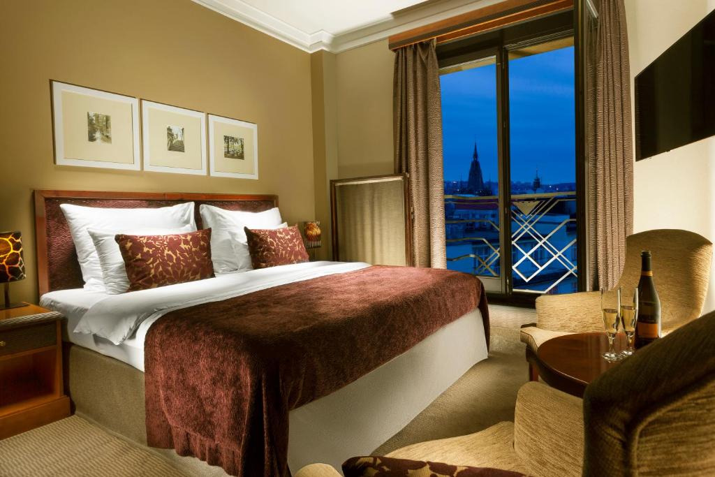 jalta boutique hotel prague hotels for gays prague bedroom