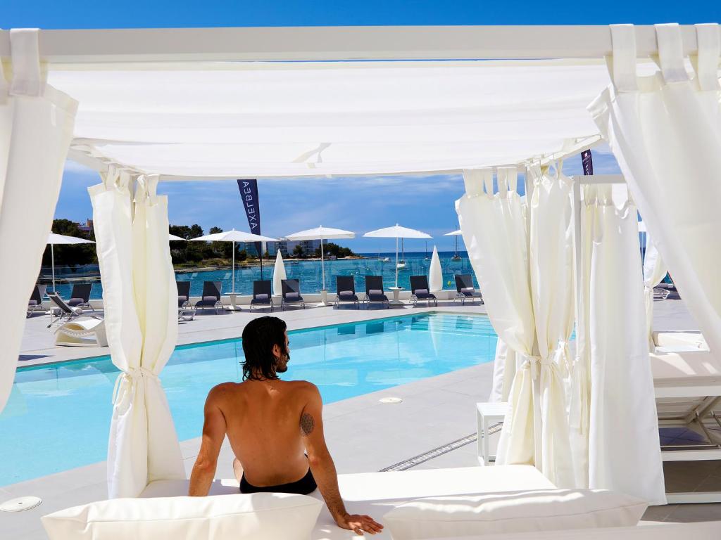 Hotels for Gays Ibiza AxelBeach Ibiza Suites Pool