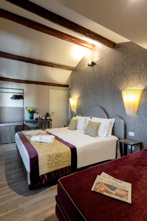 Hotels for Gays Venice All Guglie Boutique Hotel