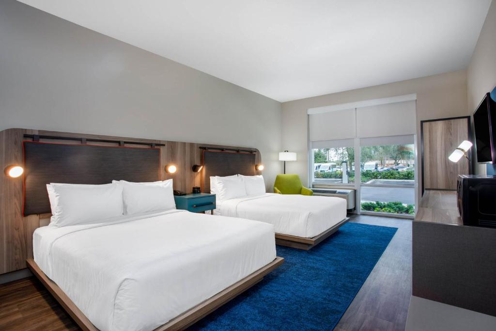 TRYP Orlando Hotels for Gays Orlando