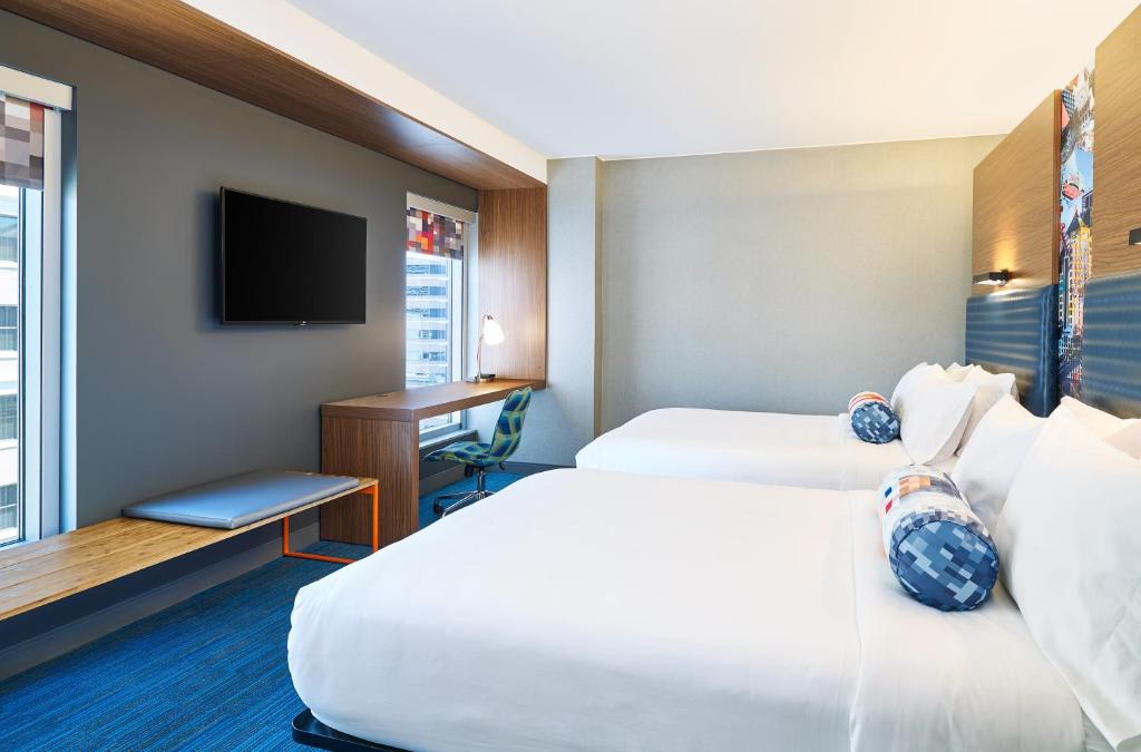 aloft austin downtown hotels for gays austin room