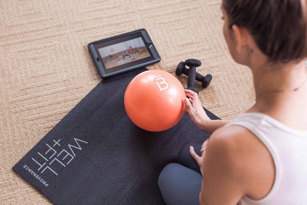 dossier hotels for gays portland gym