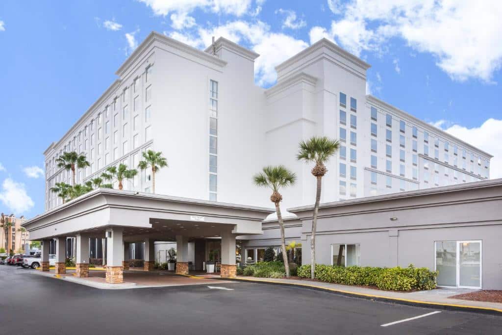 holiday inn & suites orlando hotels for gays orlando front