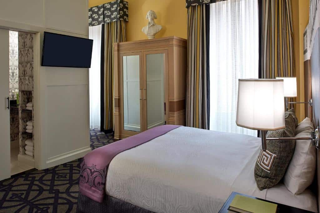 kimpton hotel monaco hotels for gays washington dc room