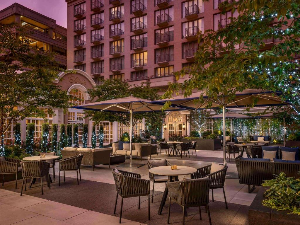 the fairmont hotels for gays washington dc front