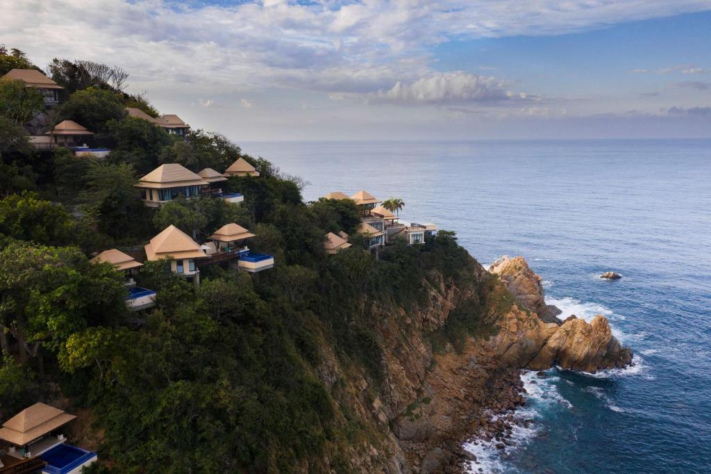 banyan tree cabo marques hotels for gays acapulco private villas