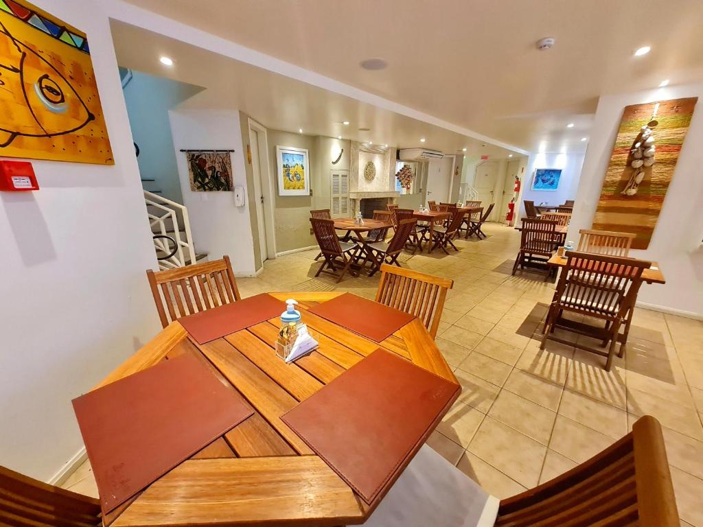 belle arti pousada hotels for gays florianópolis city dining room