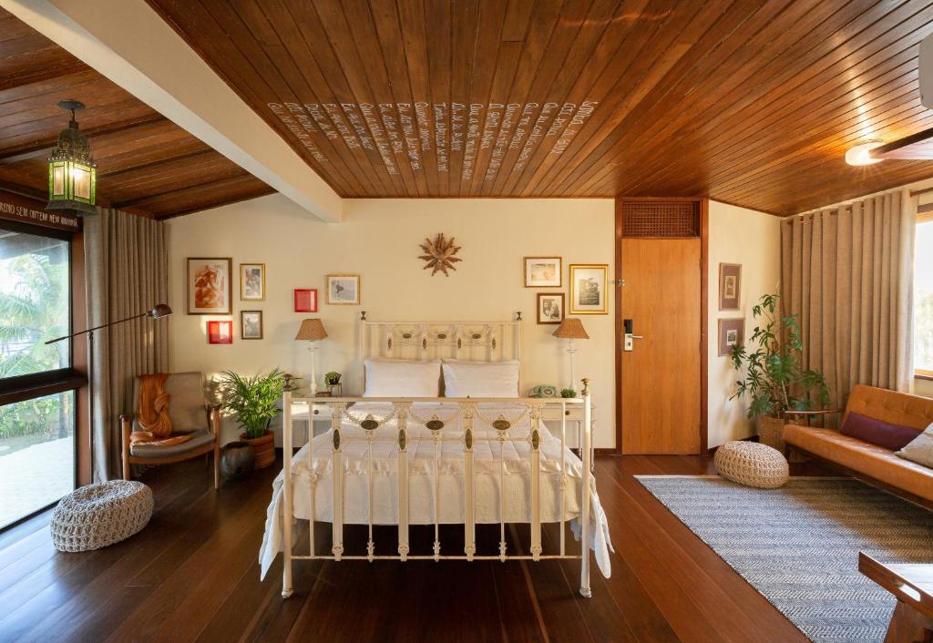 casa di vina boutique hotels for gays salvador room