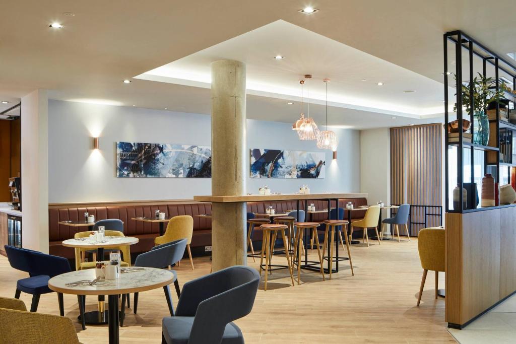 courtyard by marriott oxford city centre hotels for gays oxford restaurant