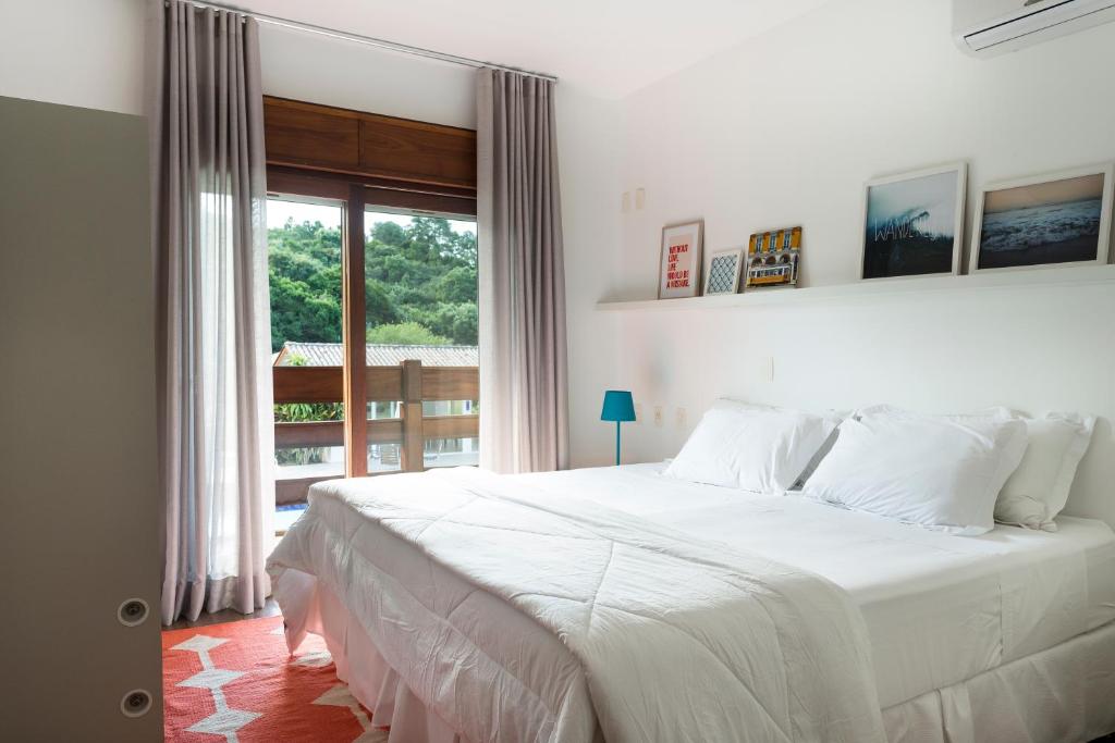 haute haus - guest house hotels for gays santa catarina island room
