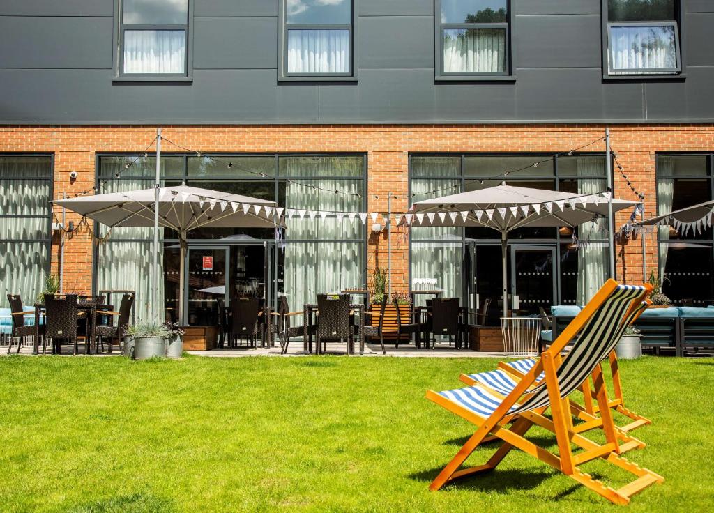 hilton garden inn abingdon oxford hotels for gays oxford exterior