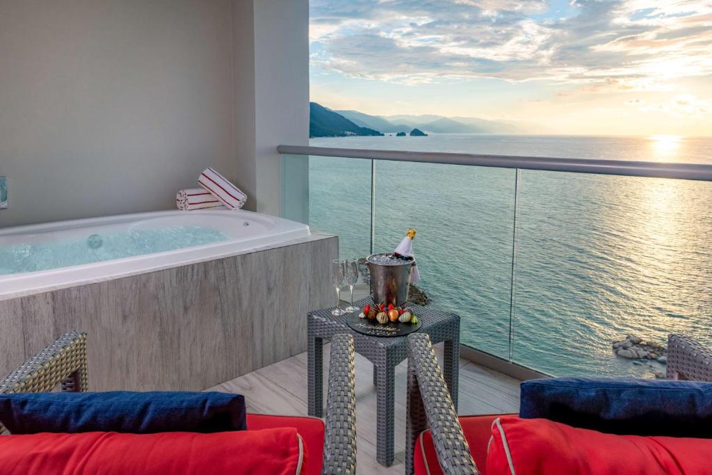 hilton vallarta riviera hotels for gays puerta vallarta balcony