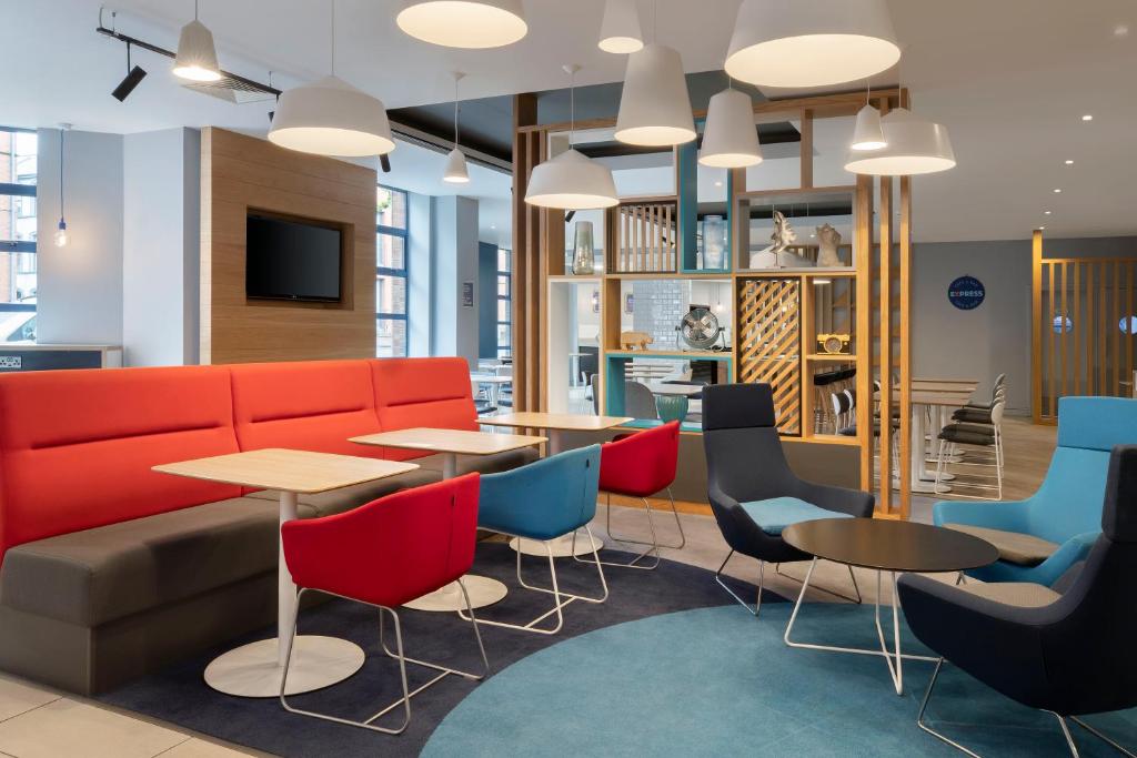 holiday inn express belfast city hotels for gays belfast living room