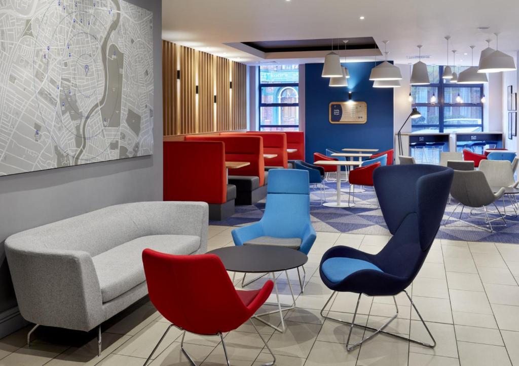 holiday inn express belfast city hotels for gays belfast living room