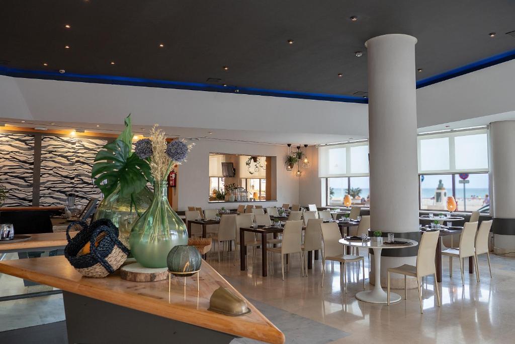 hotel cádiz paseo del mar hotels for gays cadiz restaurant