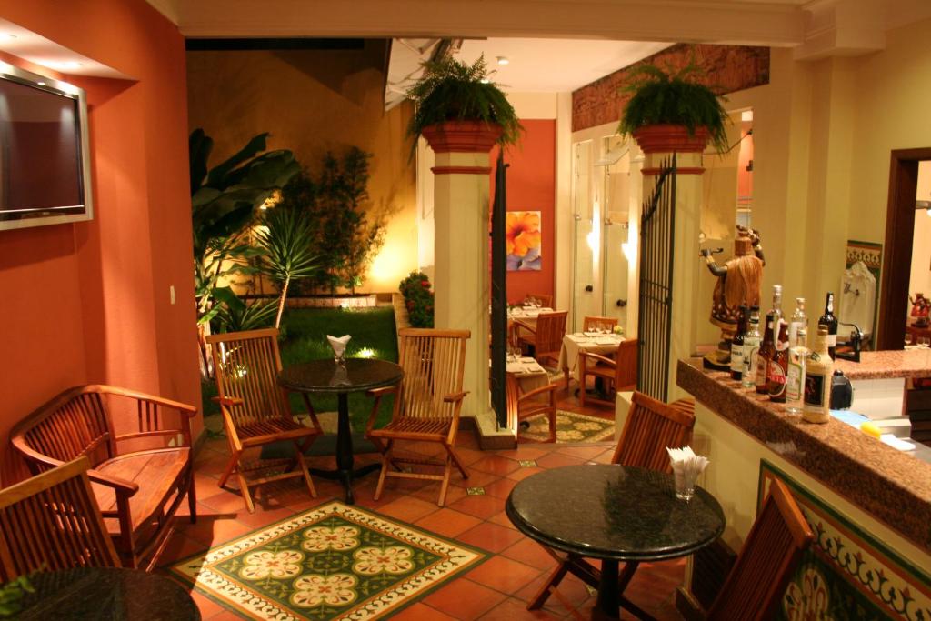 hotel casa do amarelindo hotels for gays salvador dining room