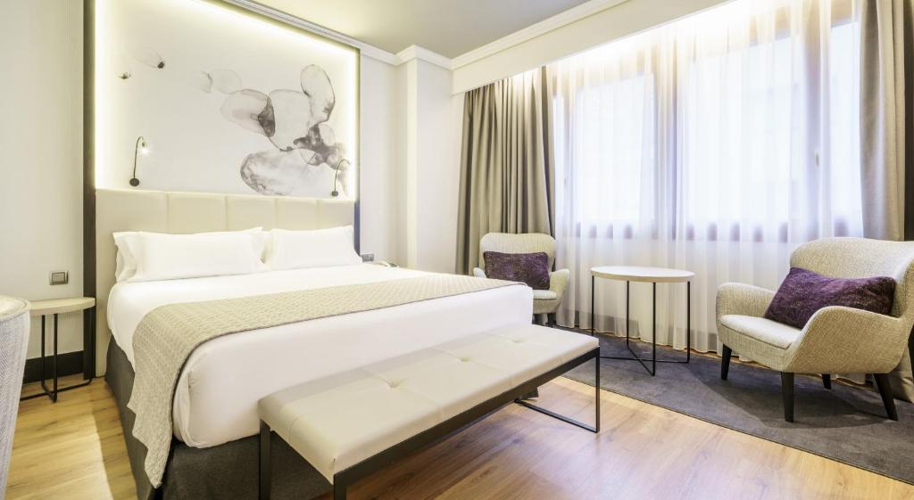 hotel ilunion bilbao hotels for gays bilbao room