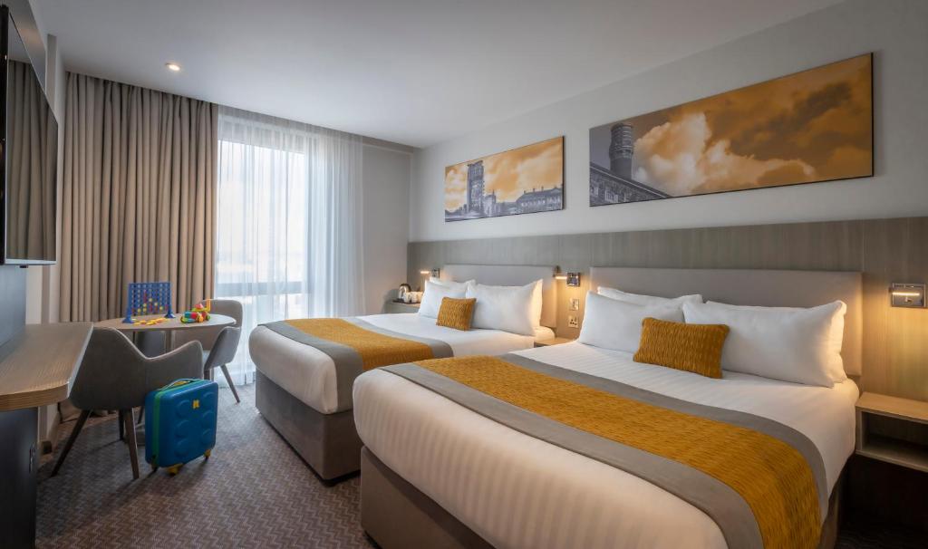 maldron hotel belfast city hotels for gays belfast room