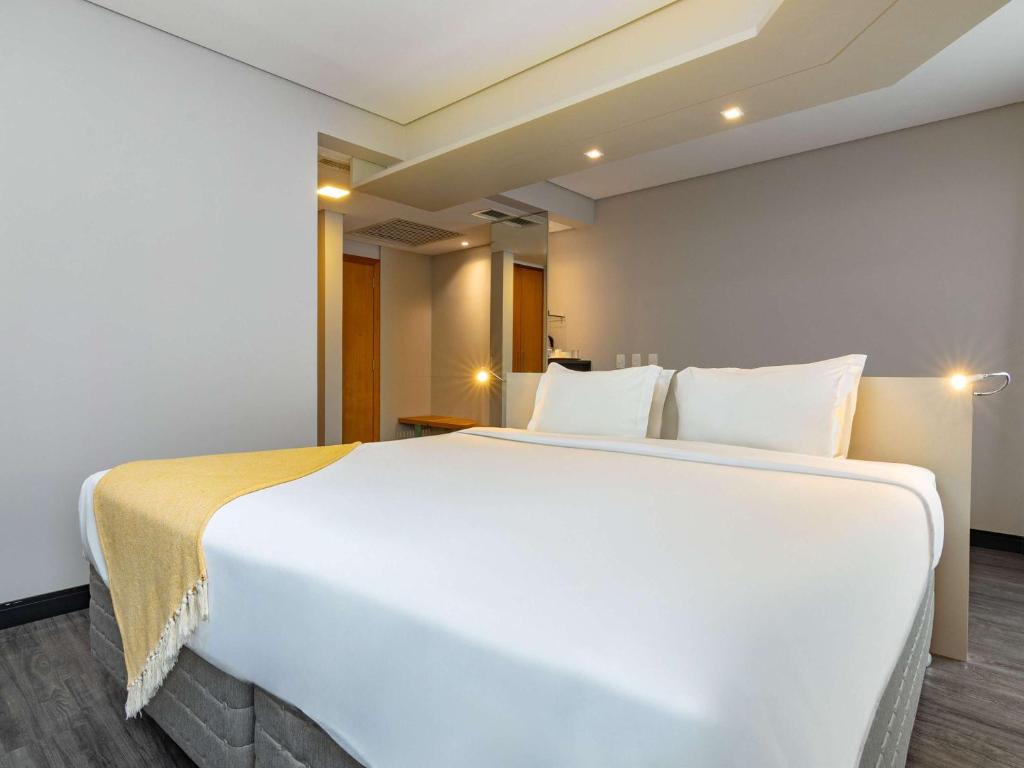 mercure florianópolis hotels for gays florianópolis city room