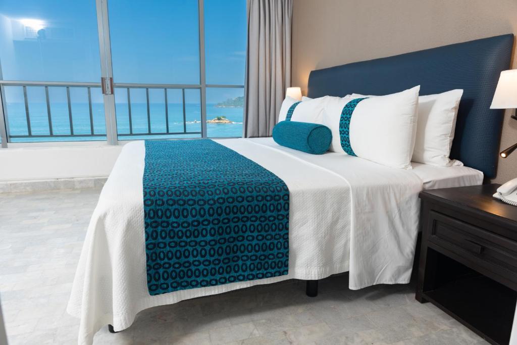ritz acapulco all inclusive hotels for gays acapulco swimming pool