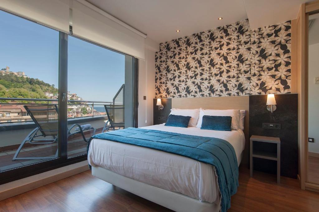 sercotel codina hotels for gays san sebastian room