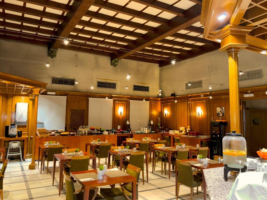 sercotel toledo renacimiento hotels for gays toledo restaurant
