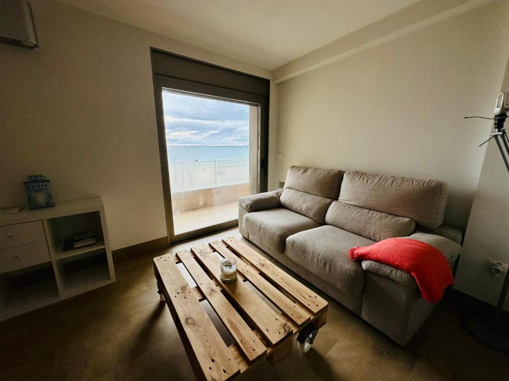 erra y mar ascensor grupo ac gestion hotels for gays cadiz living room