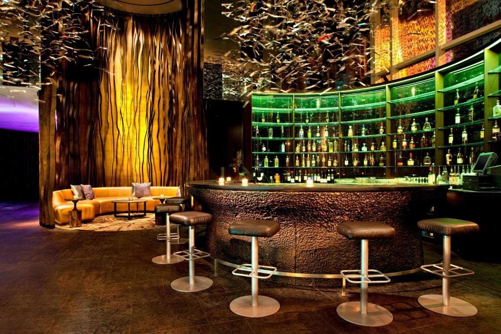 w atlanta downtown hotel hotels for gays atlanta bar