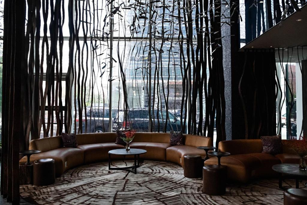 w atlanta downtown hotel hotels for gays atlanta living room