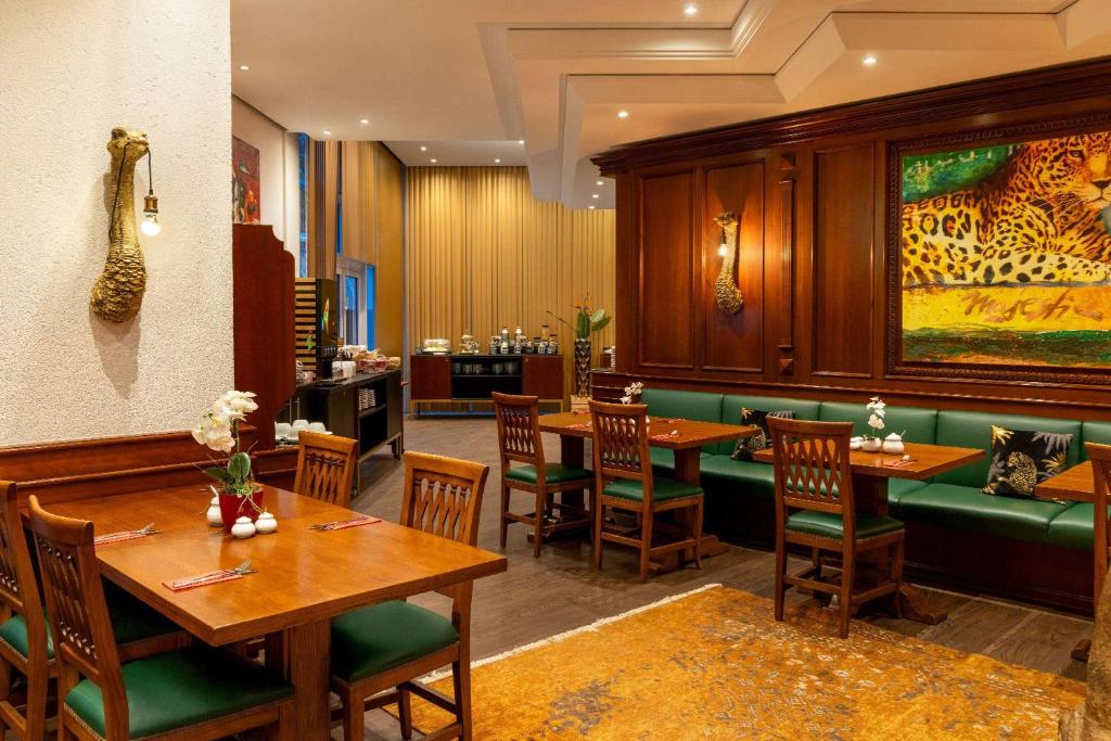 amedia hotel suites hotels for gays leipzig dining room