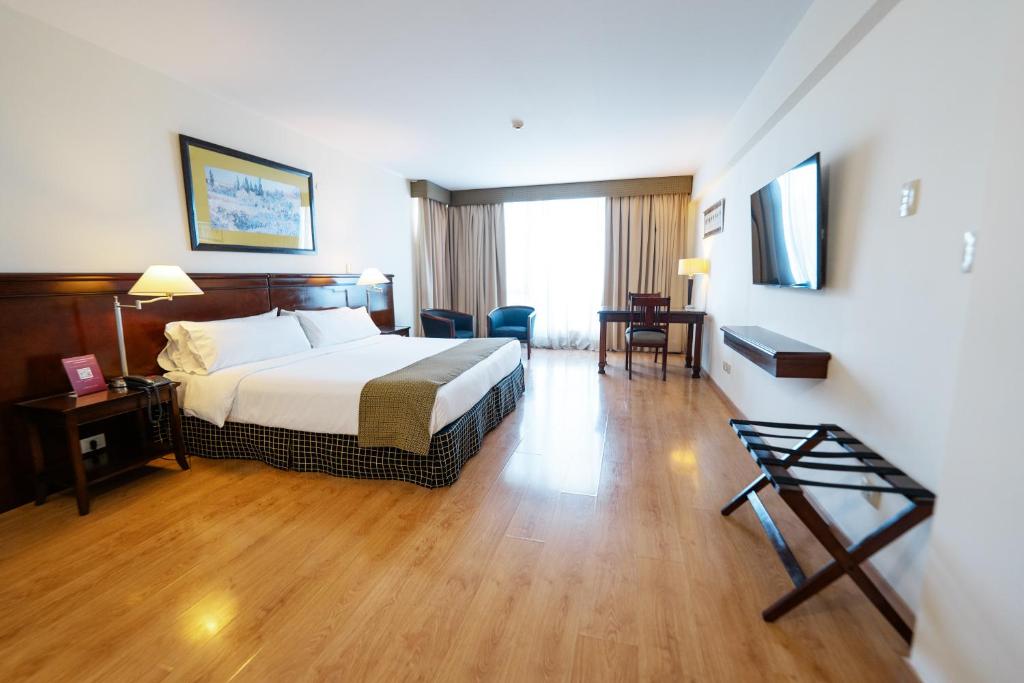 amerian executive mendoza hotel hotels for gays mendoza room