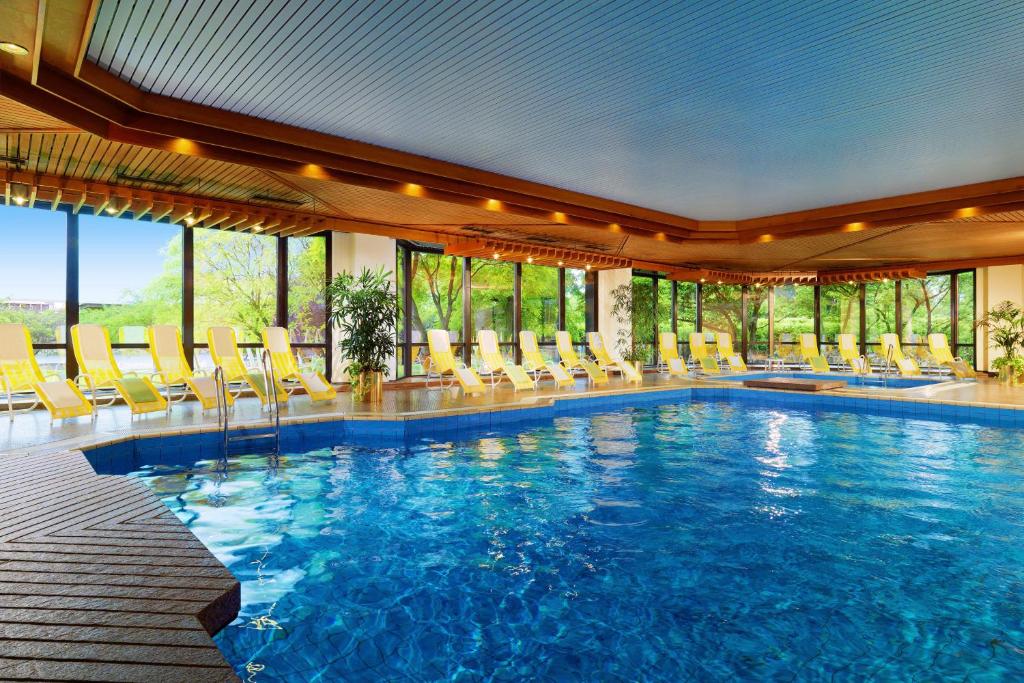 bilderberg bellevue hotels for gays dresden swiming pool