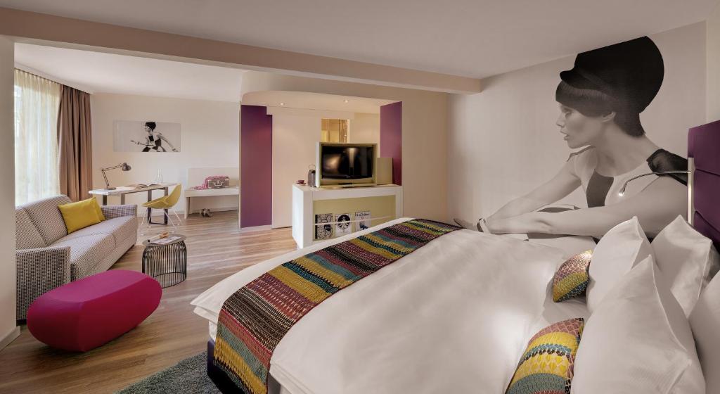 hotel indigo dusseldorf hotels for gays dusseldorf room