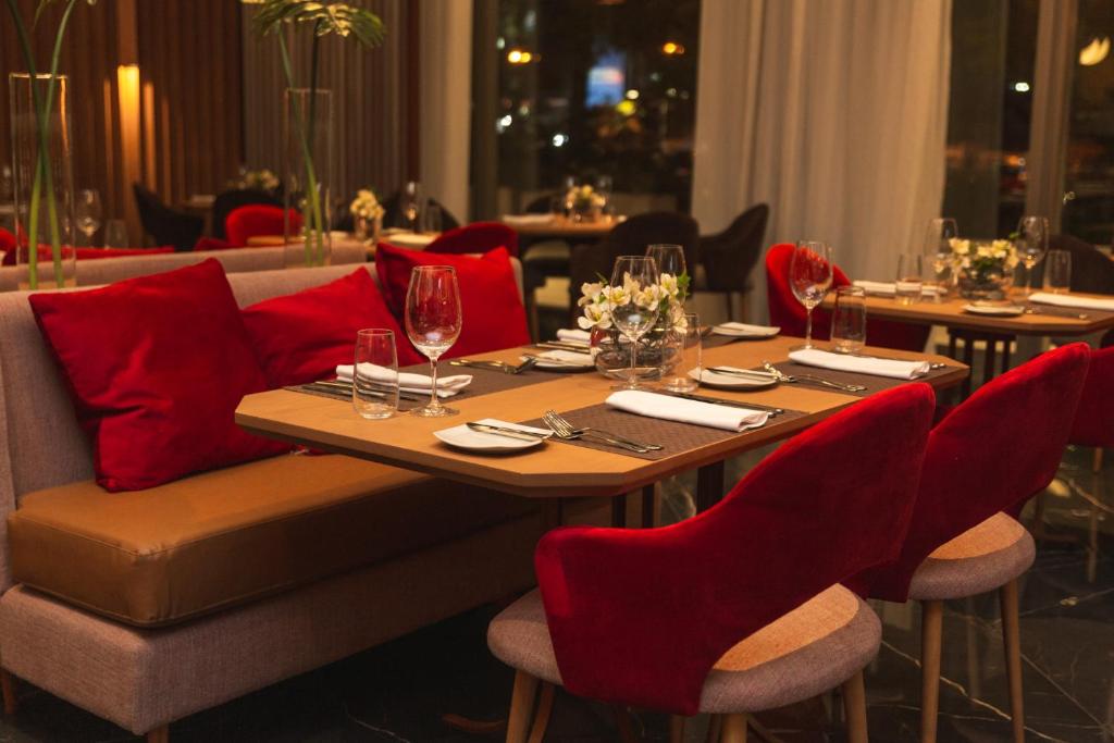 hotel pullman city center rosario hotels for gays rosario restaurant