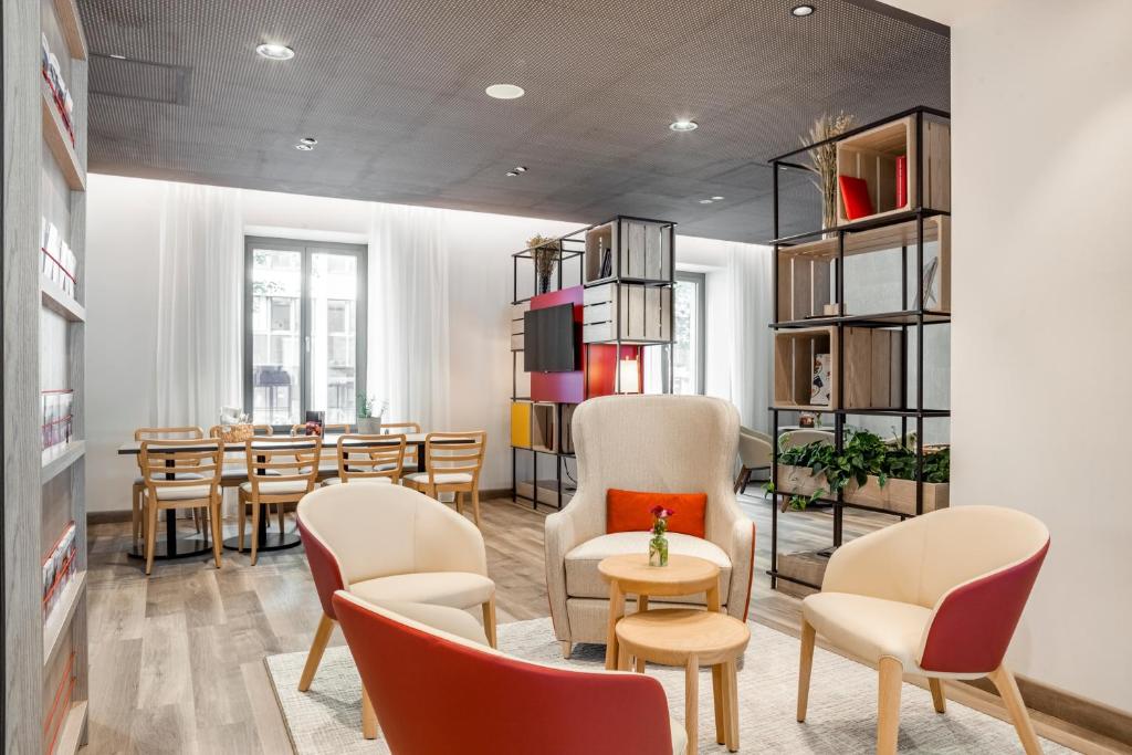 intercityhotel dortmund hotels for gays dortmund lounge