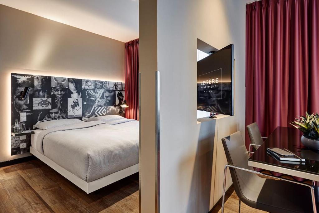 legere express hotels for gays leipzig room