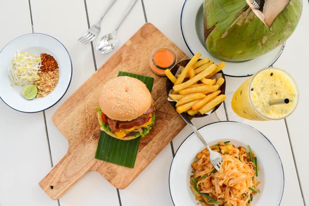 lub d cambodia hotels for gays siem reap restaurant