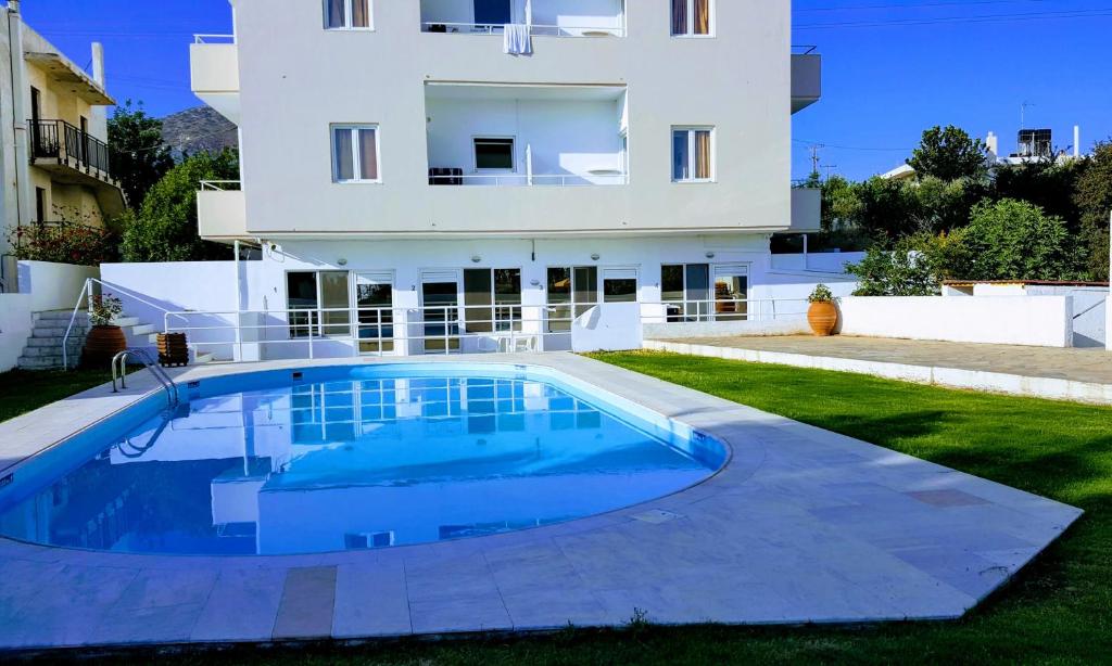 mastorakis hotel and studios hotels for gays crete hotel front and pool