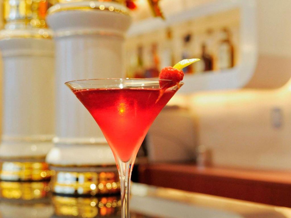 mercure sapporo hotels for gays sapporo bar