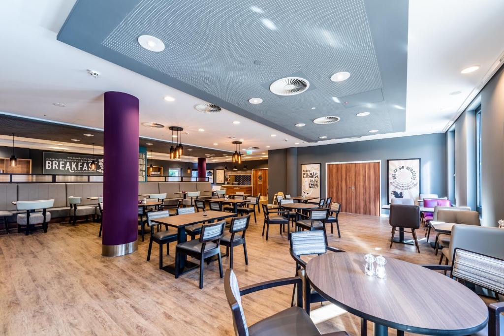 premier inn dusseldorf city centre hotels for gays dusseldorf dining room