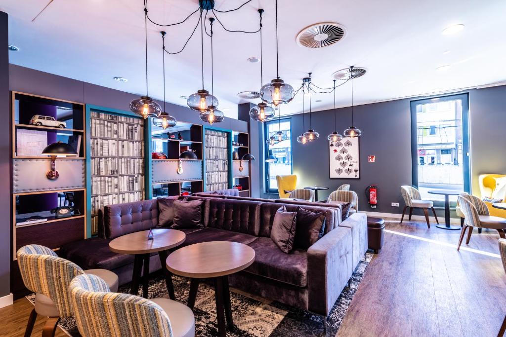 premier inn dusseldorf city centre hotels for gays dusseldorf lounge