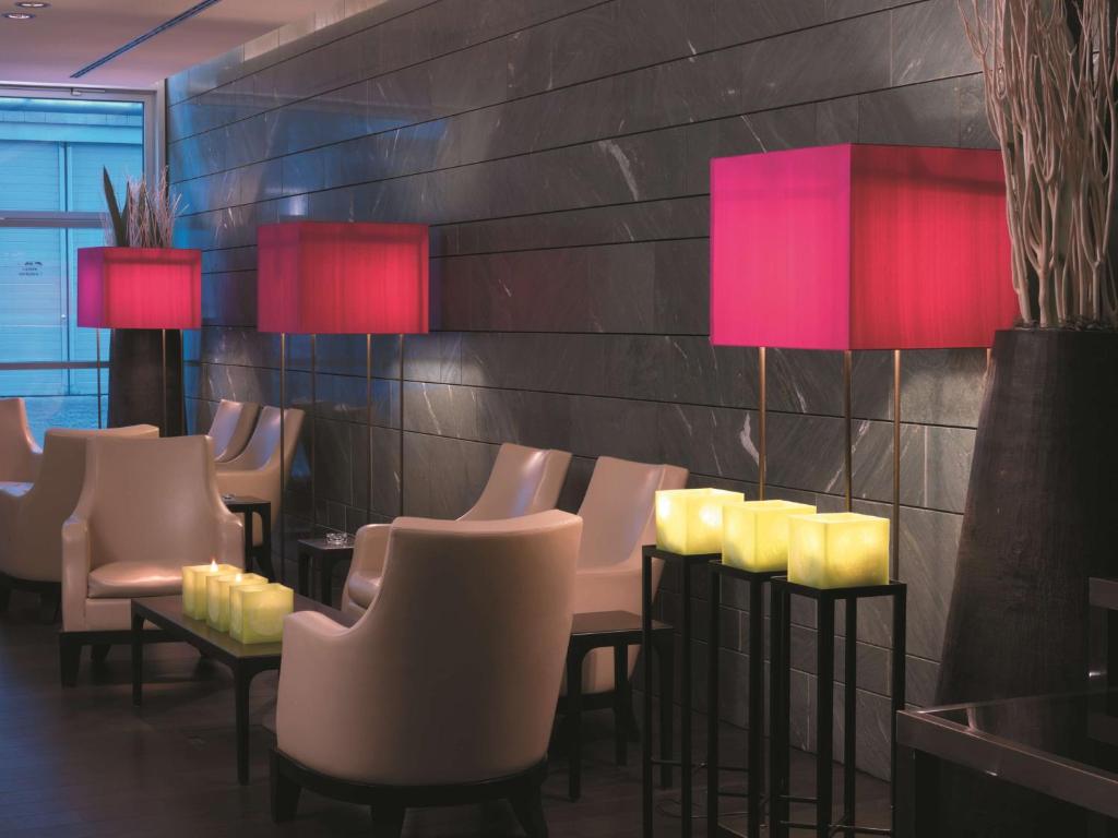 radisson blu media harbour hotels for gays dusseldorf lounge