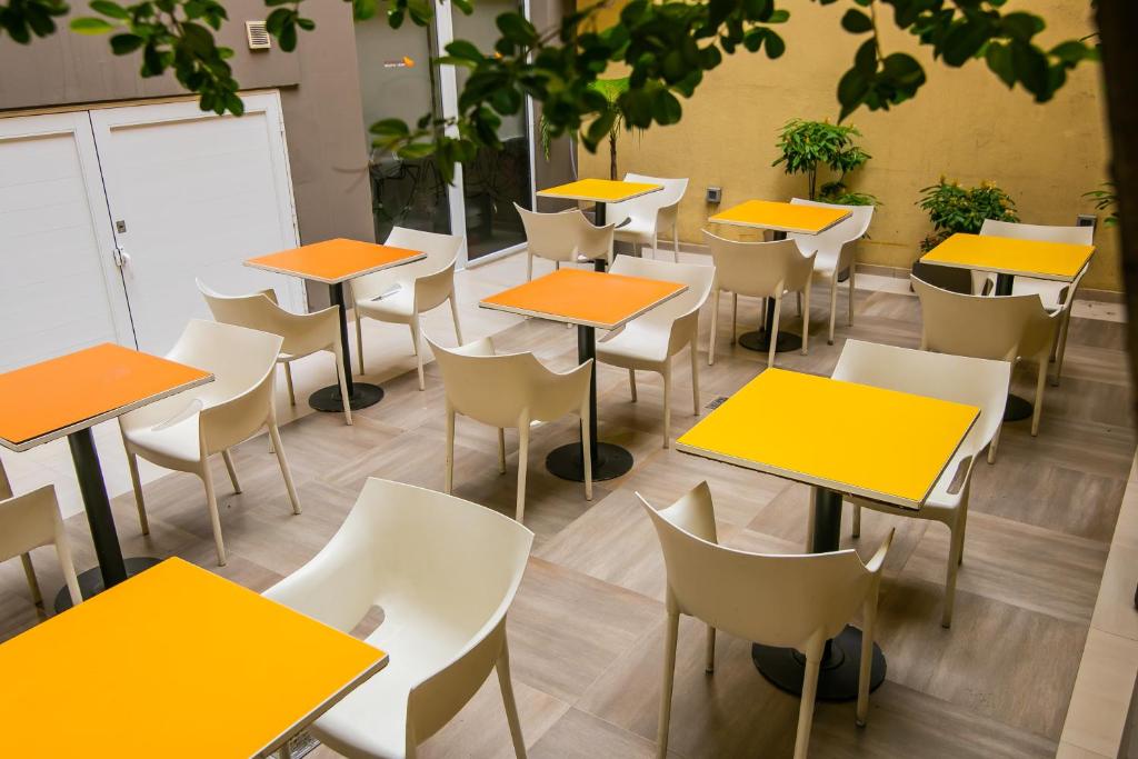 roberta rosa de fontana suites hotels for gays rosario dining room