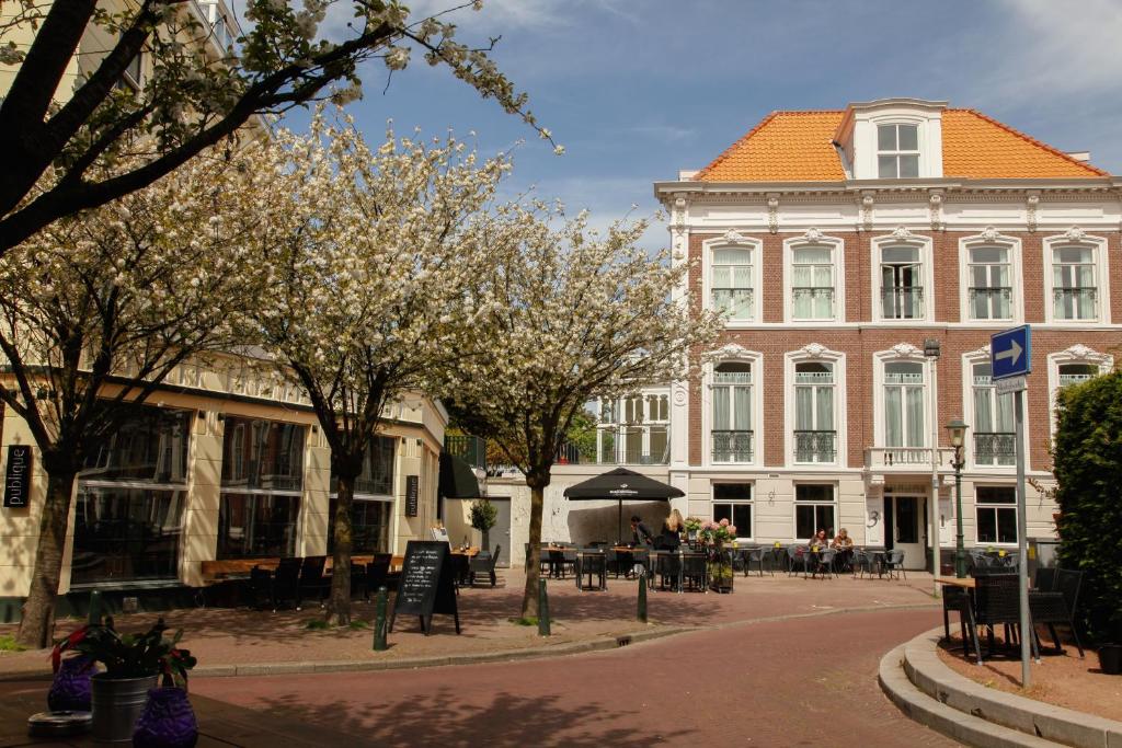 stayci serviced apartments central station hotels for gays the hague front