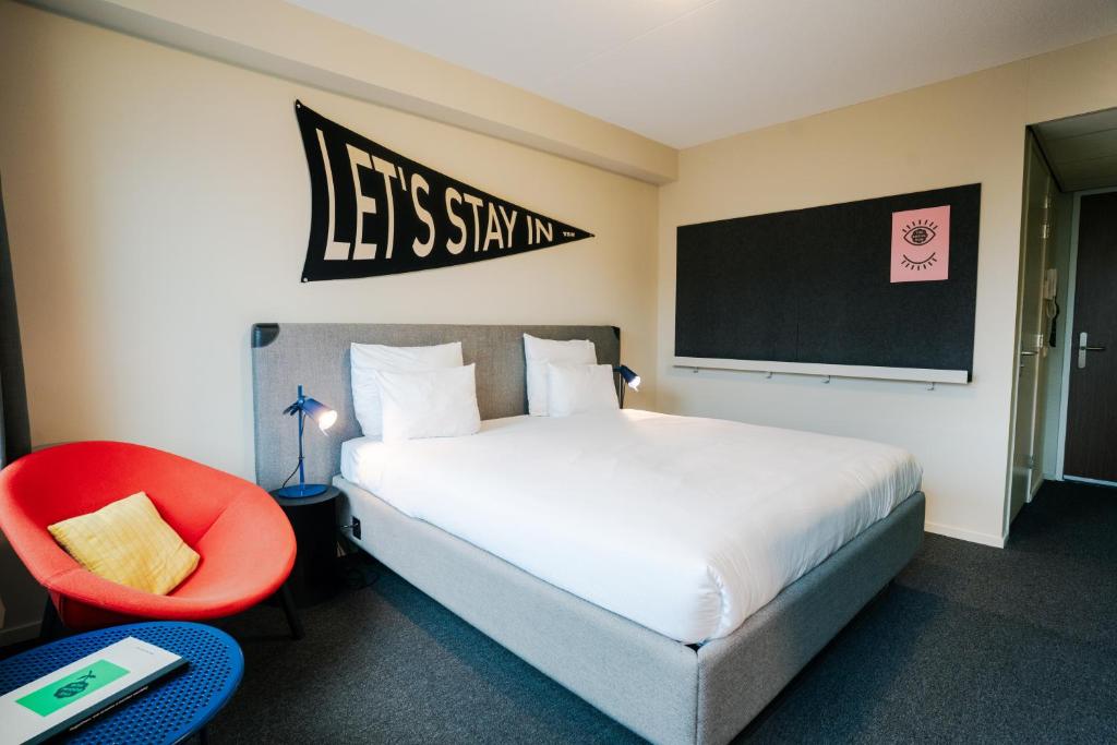 the social hub the hague hotels for gays the hague room